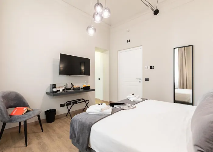 Foresteria Di Piazza Cavour - Luxury & בית הארחה